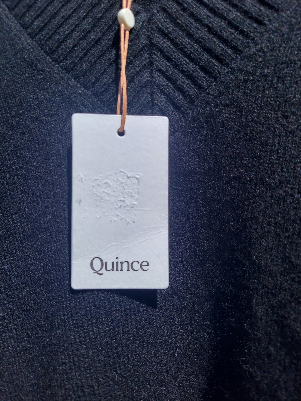 Quince 100% Mongolian Cashmere Black V-Neck Oversized Sweater Women Size Medium - Picture 5 of 11